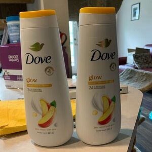 2 Dove Glow Mango + Almond Butter Body Wash